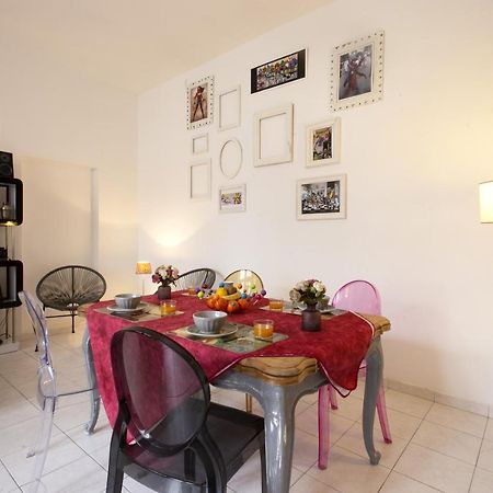 Welkeys - Reine Nathalie Apartment Биарриц Экстерьер фото