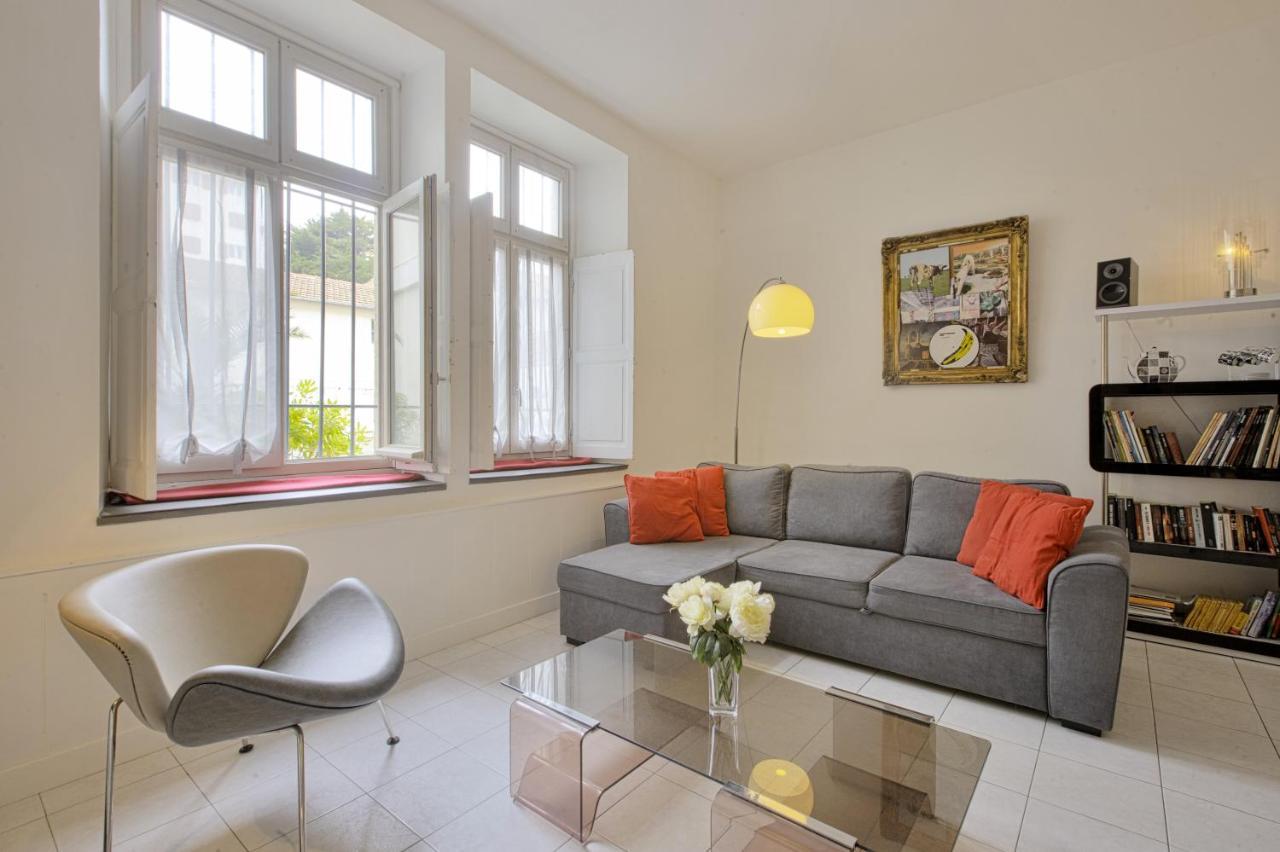 Welkeys - Reine Nathalie Apartment Биарриц Экстерьер фото