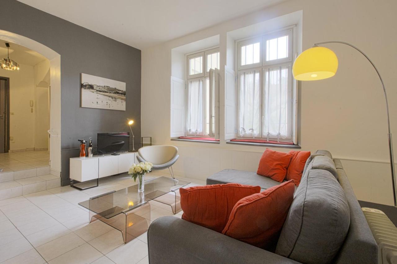 Welkeys - Reine Nathalie Apartment Биарриц Экстерьер фото